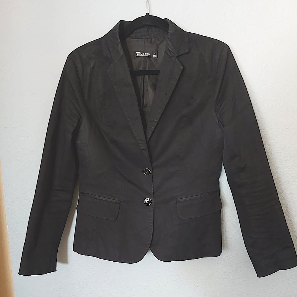 Black Blazer